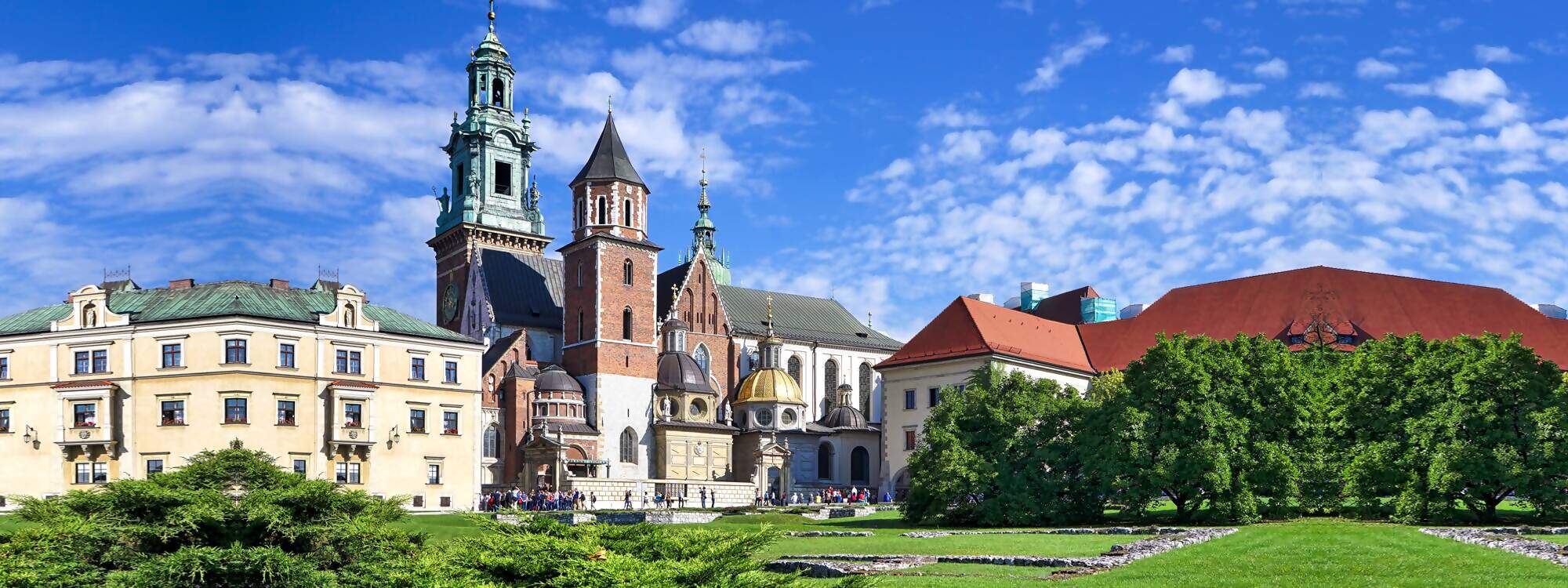 Die Aawel Kirche im schoenem Krakau in Polen